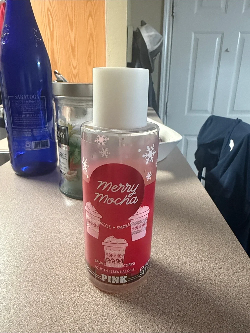 PINK Victoria's Secret Merry Mocha Pink Fragrance Mist - Picture 1 of 1